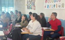 La Secretaría de Educación y Deporte (SEyD), a través de Servicios Educativos del Estado de Chihuahua (SEECH), realizó el taller de literacidad crítica a los profesores de la escuela primaria Rotaria 7, “María Monárrez Ogaz”, con el objetivo de fortalecer la alfabetización en la educación básica.