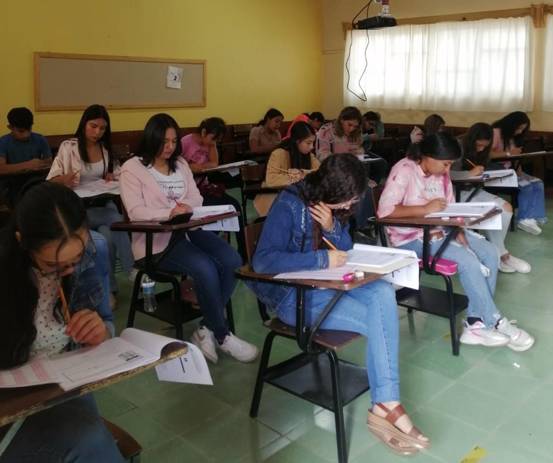 PRESENTAN MIL 452 ASPIRANTES EXAMEN DE INGRESO A INSTITUCIONES FORMADORAS DE DOCENTES Y DE TRABAJO SOCIAL