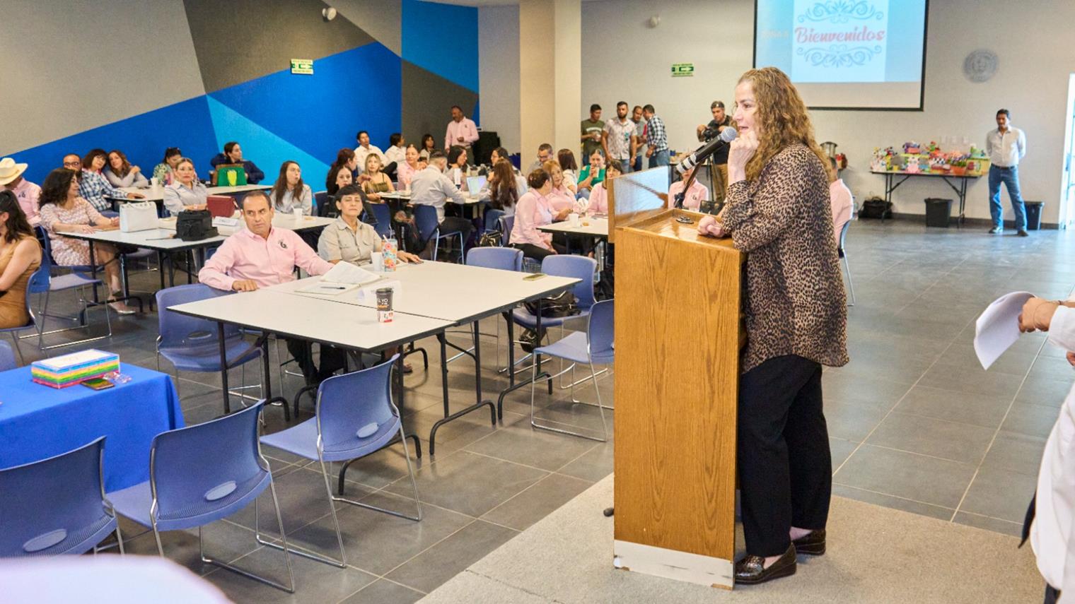 COMPARTEN DOCENTES DE SECUNDARIAS FEDERALES PRÁCTICAS EXITOSAS EN COMPRENSIÓN LECTORA