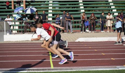 Con la participación de más de 2 mil estudiantes de Educación Primaria de Ciudad Juárez, arrancaron los Juegos Deportivos Escolares de Educación Básica del ciclo escolar 2024-2025, correspondientes a la zona norte