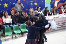 Con el objetivo de generar en el alumnado bases firmes de respeto a los símbolos patrios, así como promover y fortalecer la identidad nacional, el Preescolar Revolución Mexicana de Ciudad Juárez llevó a cabo un concurso de escoltas de bandera.