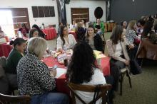 Con la finalidad de analizar, reflexionar y socializar las acciones que se implementan en cada plantel de Preescolar en Ciudad Juárez, docentes de los cinco sectores del nivel en la Zona Norte realizaron una reunión pedagógica.
