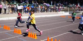 Un total de 325 alumnas y alumnos de 13 planteles pertenecientes a las zonas 45, 46 y 74 del Sector 10 de Preescolar, participaron en la Segunda Copa de Atletismo “Expresión de habilidades y capacidades motrices”, realizada en el Estadio 20 de Noviembre de Ciudad Juárez.