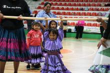 Para conmemorar el Día del Profesor de Educación Física, Servicios Educativos del Estado de Chihuahua (Seech) realizó un circuito de ejercicios en el que se integraron especialistas del área, alumnado, así como padres, madres y tutores de la Zona 12.